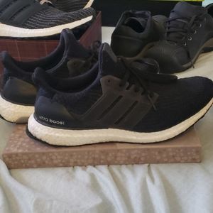 Pre-owned Women's Adidas Ultra Boosts Black 11